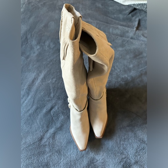 Brand new! Free People Faith Fringe Western Boots - Retails $268 - Picture 4 of 10